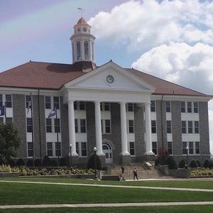 Meet your Posher, Mackenzie